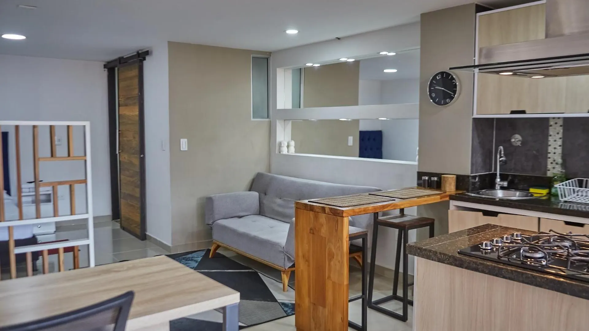 Apartamento Edificio Santorino Medellín 0*,  Colombia